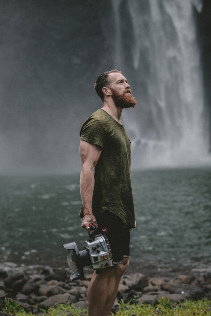 Jakob Owens 224343 Unsplash 683x1024